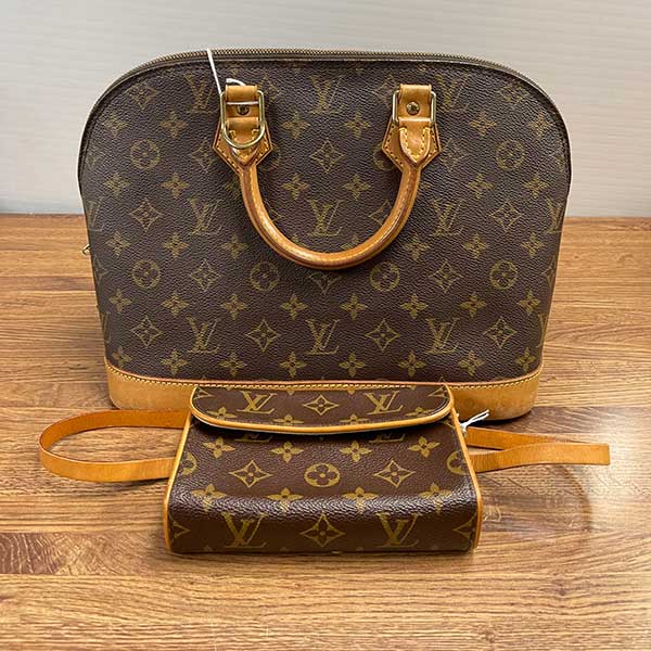 HAND BAGS